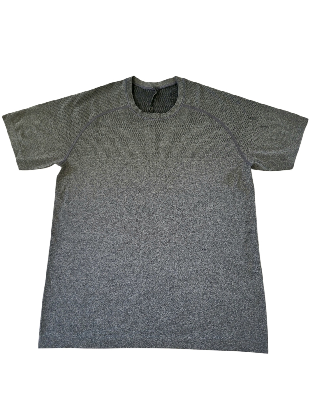 LULULEMON Vent Mens T Shirt Short Sleeve Gray size M athletic
